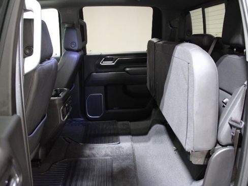 Used 2024 Chevrolet Silverado 2500 LTZ w/ LTZ Convenience Package image 60