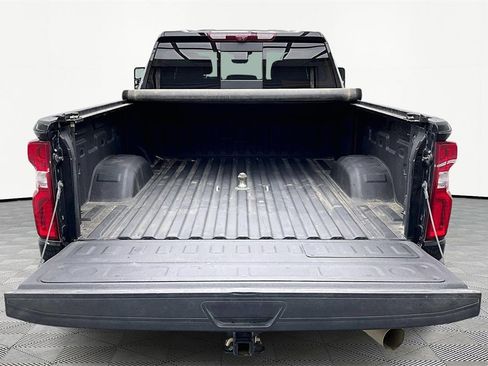 Used 2024 Chevrolet Silverado 2500 LTZ w/ LTZ Convenience Package image 18