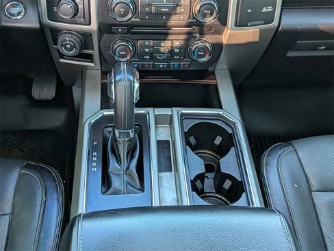 Used 2017 Ford F150 Lariat image 18
