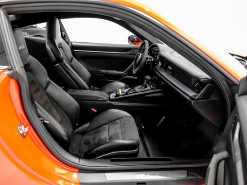 Used 2022 Porsche 911 GT3 image 28