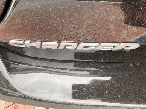 Used 2022 Dodge Charger SXT image 15