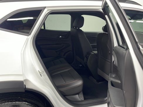 Used 2026 Chevrolet Trax RS FWD image 20