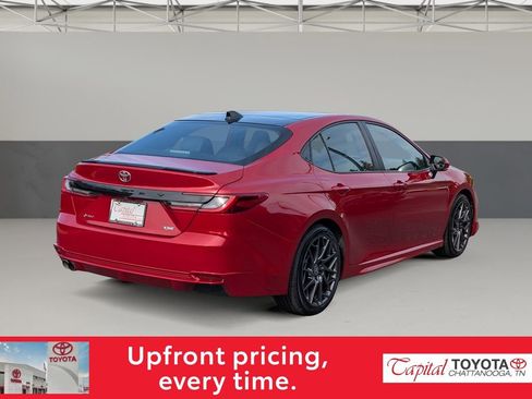 Used 2025 Toyota Camry XSE FWD image 7