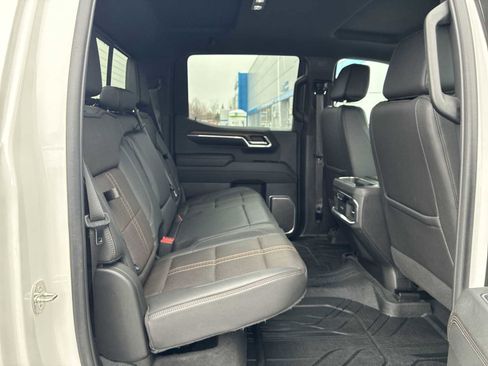 Certified 2023 Chevrolet Silverado 1500 High Country w/ Technology Package image 27