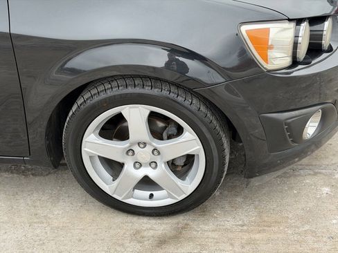 Used 2013 Chevrolet Sonic LTZ image 4