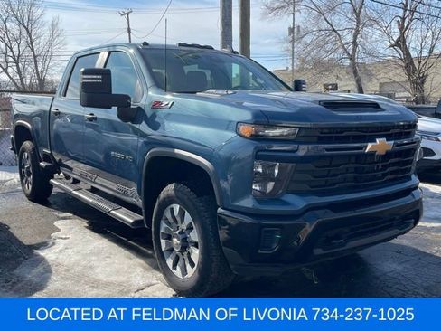 Certified 2024 Chevrolet Silverado 2500 Custom w/ Custom Value Package image 4