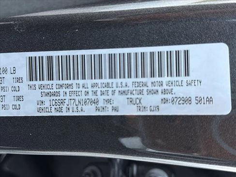 Used 2020 RAM 1500 Laramie image 27