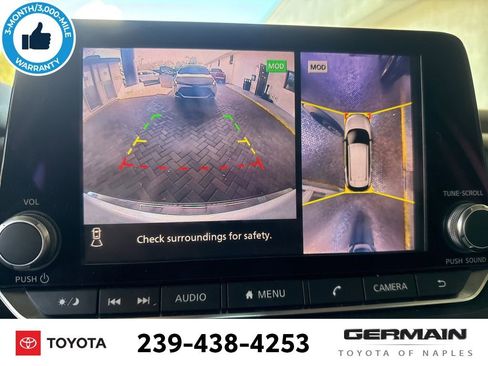 Used 2021 Nissan Rogue SV image 13