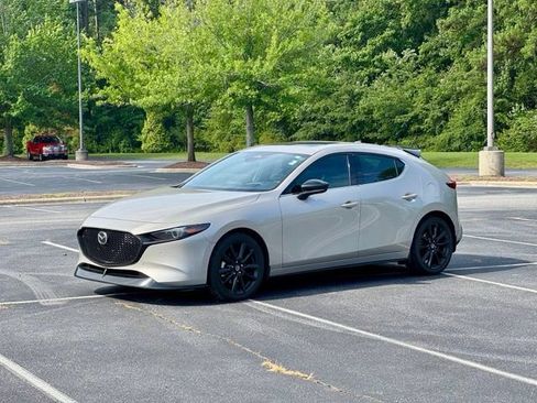 Used 2024 MAZDA MAZDA3 Hatchback w/Premium Plus Pkg AWD/4WD image 2