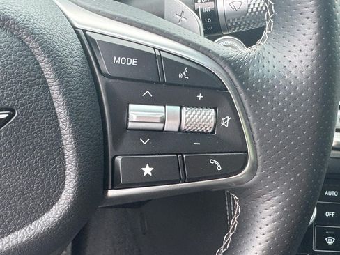 Used 2026 Genesis G70 2.5T AWD/4WD image 22