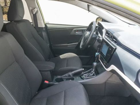 Used 2017 Toyota Corolla iM w/ Carpet Mat Package FWD image 15