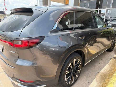 Used 2026 MAZDA CX-90 Plug-In Hybrid w/ Premium Plus AWD/4WD image 17