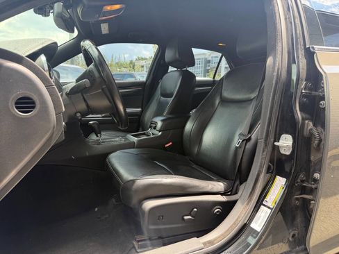 Used 2012 Chrysler 300 C AWD/4WD image 8