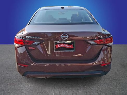 Used 2024 Nissan Sentra SV FWD image 5