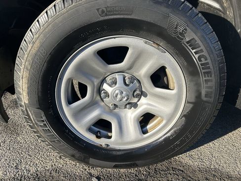 Used 2019 RAM 1500 Tradesman image 7