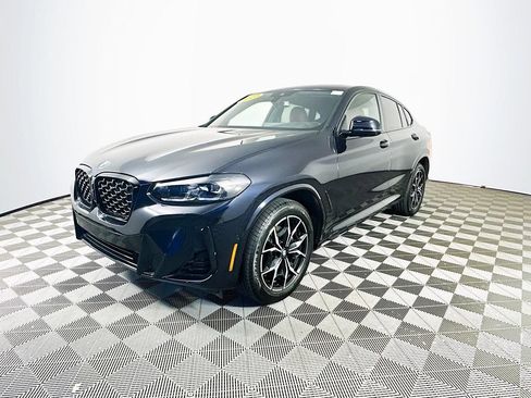 Used 2025 BMW X4 xDrive30i w/ Premium Package AWD/4WD image 4