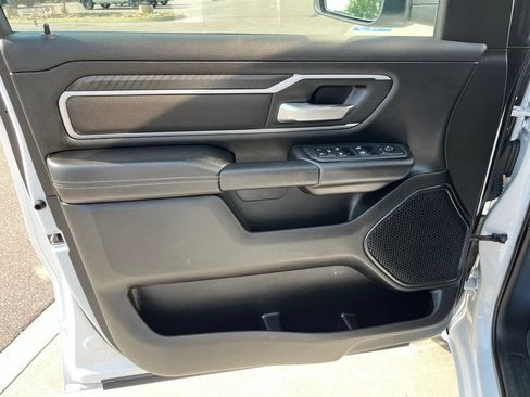 Used 2025 RAM 1500 Big Horn AWD/4WD image 6