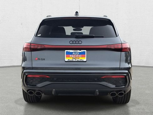 New 2025 Audi SQ5 Premium Plus AWD/4WD image 6