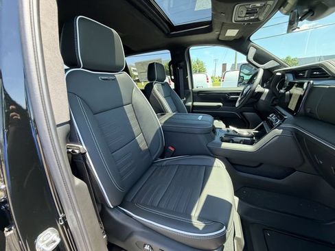 New 2026 GMC Sierra 2500 AT4X AWD/4WD image 21