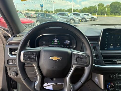 Used 2024 Chevrolet Tahoe LT AWD/4WD image 7