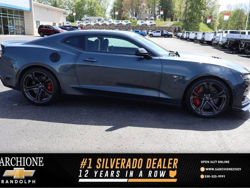 Used 2023 Chevrolet Camaro SS RWD image 1