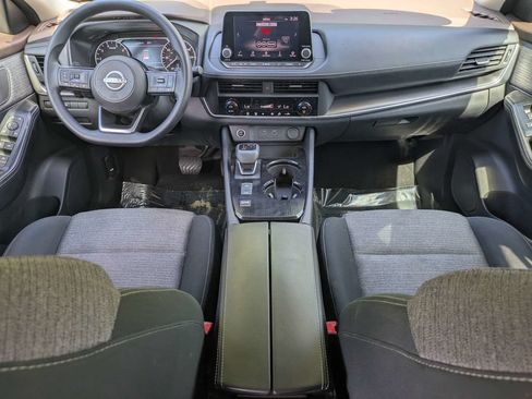 Used 2023 Nissan Rogue SV FWD image 15