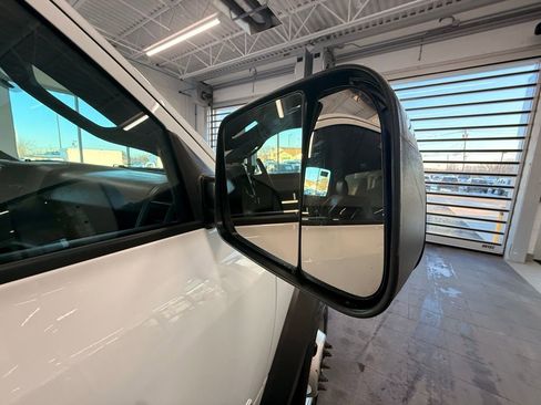 Used 2022 RAM 4500 Tradesman image 14