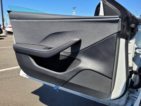 Used 2025 Tesla Model 3 Long Range RWD image 25