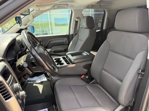 Certified 2019 Chevrolet Silverado 1500 LT AWD/4WD image 15
