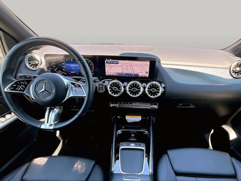 Certified 2025 Mercedes-Benz GLA 250 image 16