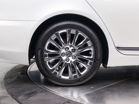 Used 2014 Lexus LS 460 L RWD image 15