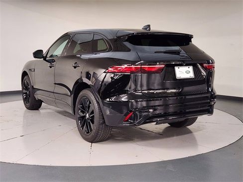 Used 2024 Jaguar F-PACE R-Dynamic S image 6