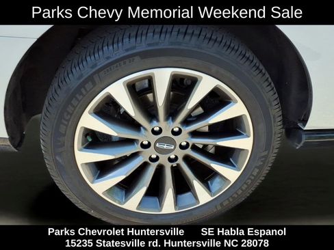 Used 2021 Lincoln Navigator Reserve w/ Luxury Package AWD/4WD image 36