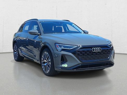 Used 2024 Audi Q8 e-tron Premium Plus w/ Prestige Package AWD/4WD image 3