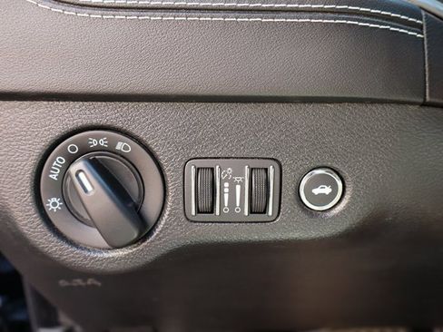 Used 2023 Dodge Charger SRT Hellcat w/ Harman/Kardon Audio Group image 16