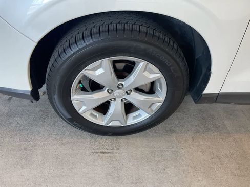 Used 2014 Subaru Forester 2.5i Touring w/ Popular Package #1 image 10