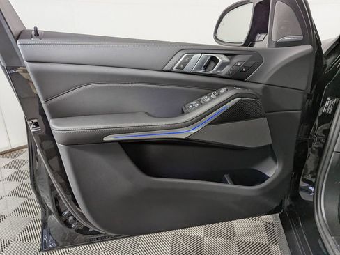 Used 2026 BMW X5 M60i image 12