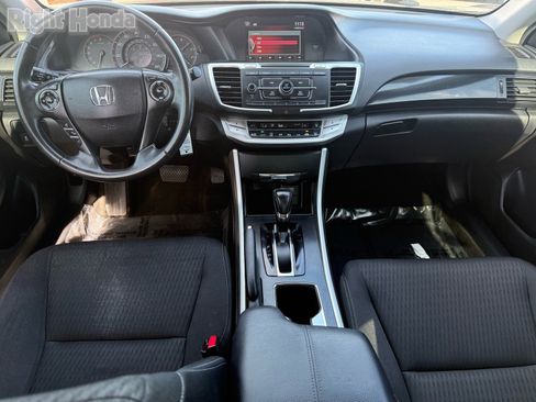 Used 2014 Honda Accord Sport image 27