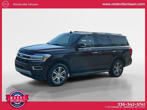 Used 2024 Ford Expedition Limited image 1