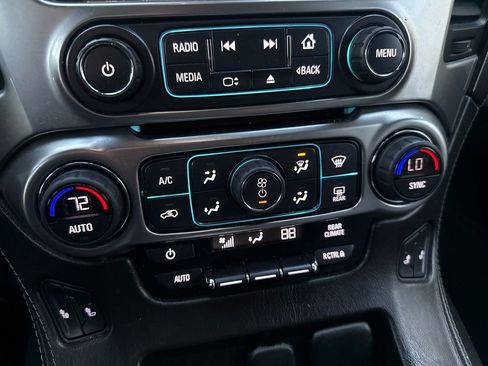 Used 2019 Chevrolet Tahoe LT image 36