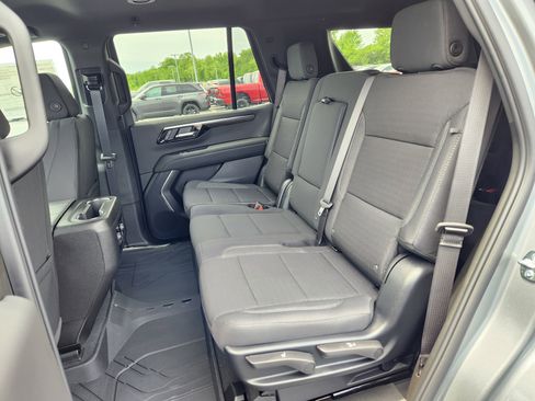 New 2026 Chevrolet Tahoe LS AWD/4WD image 9