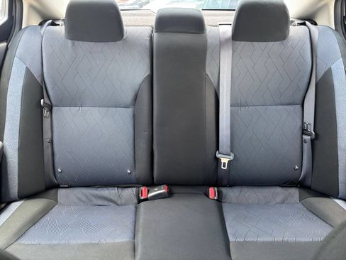 Used 2025 Nissan Versa SV FWD image 36