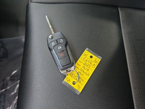 Certified 2023 Ford Transit 150 Low Roof AWD image 22