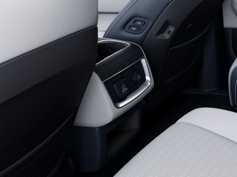 New 2026 Kia Carnival SX Prestige image 26