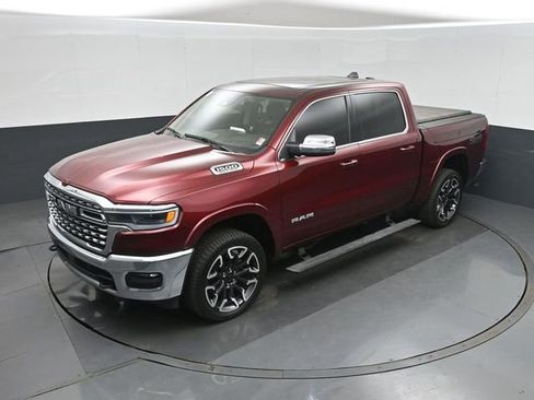 Used 2025 RAM 1500 Limited AWD/4WD image 36