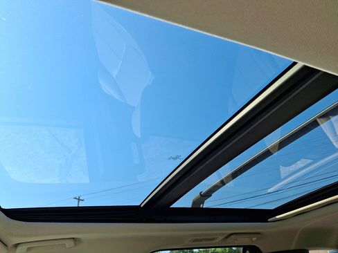 Certified 2021 Ford Expedition XLT RWD image 13