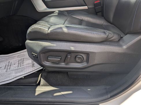 Used 2024 Toyota Sequoia Platinum AWD/4WD image 10