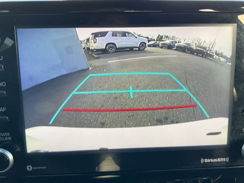 Used 2022 Toyota Corolla SE image 14