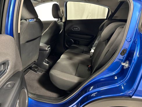 Used 2022 Honda HR-V EX image 11