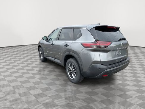 Used 2021 Nissan Rogue S AWD/4WD image 8